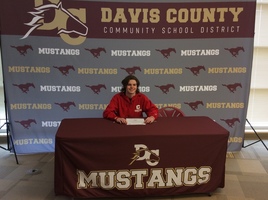 Zeitler signs with Central